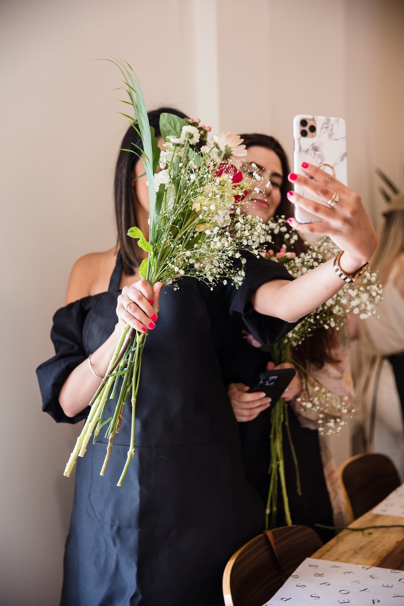 Sip & Design Handtied Bouquet 9/24